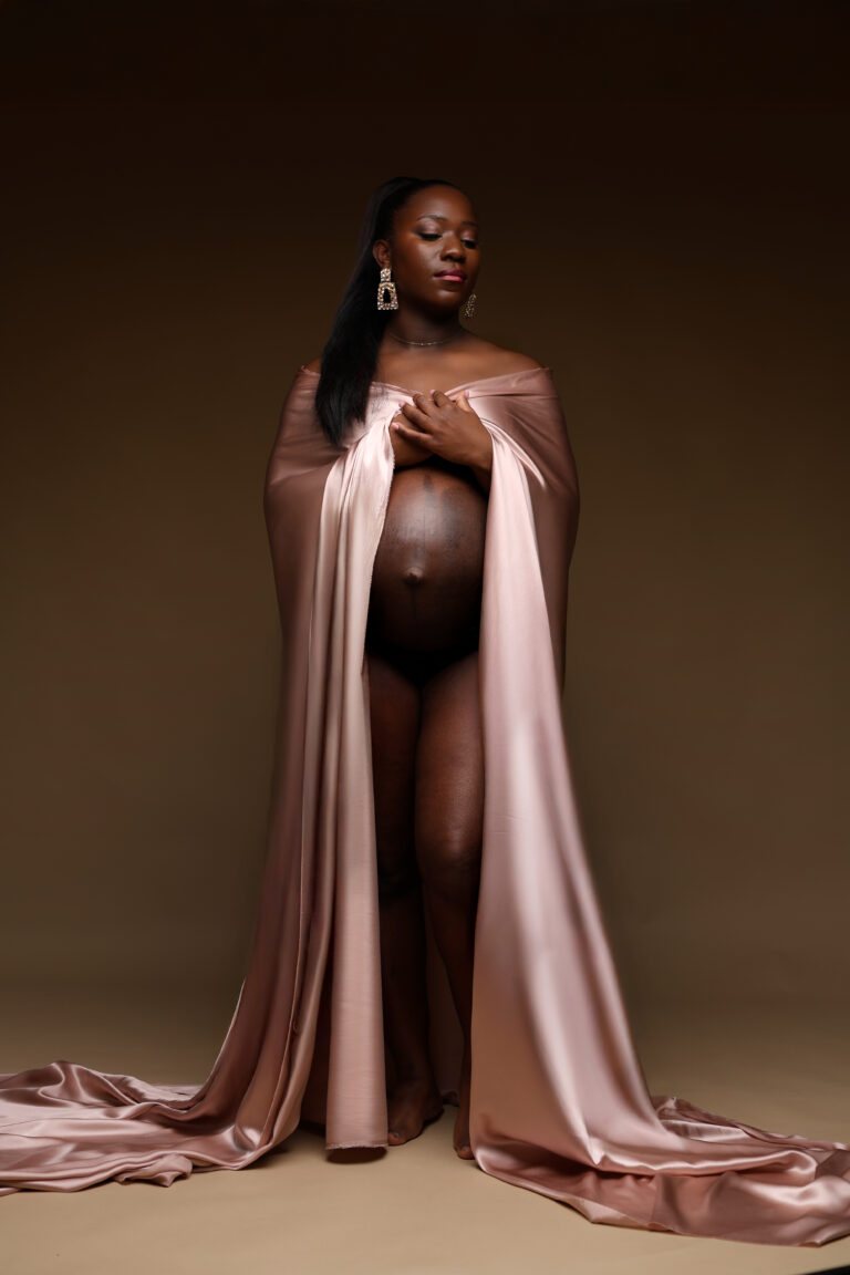 femme avec voile shooting de grossesse