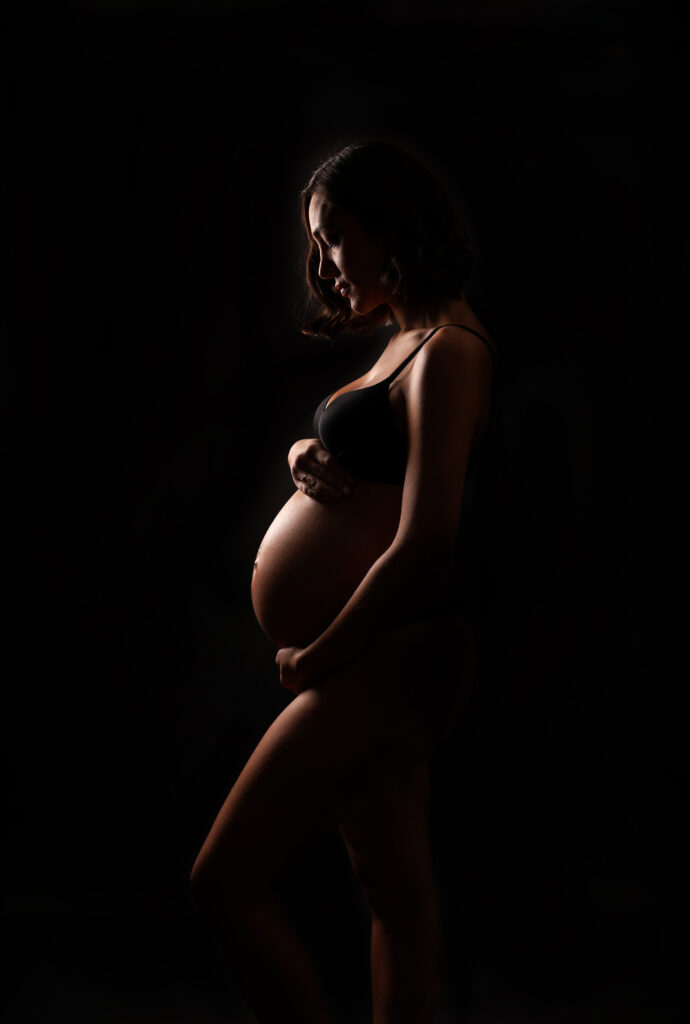 femme shooting photo grossesse